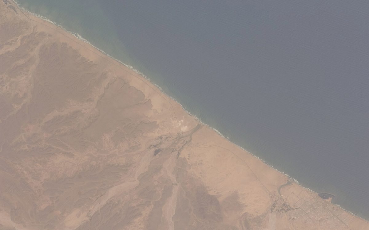 Satellite view of the Ash-Shihr coastline at the PetroMasila crude oil export terminal